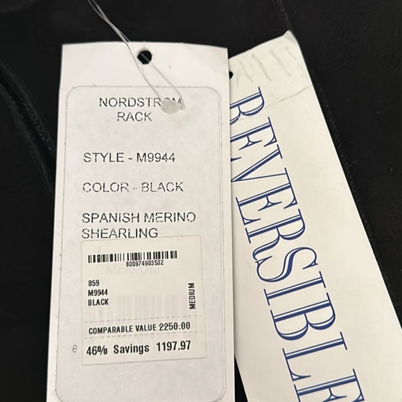 NEW BLUE DUCK Reversible Shearling Jacket - Picture 6 of 6